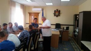 Mecanizatori cu acte în regulă